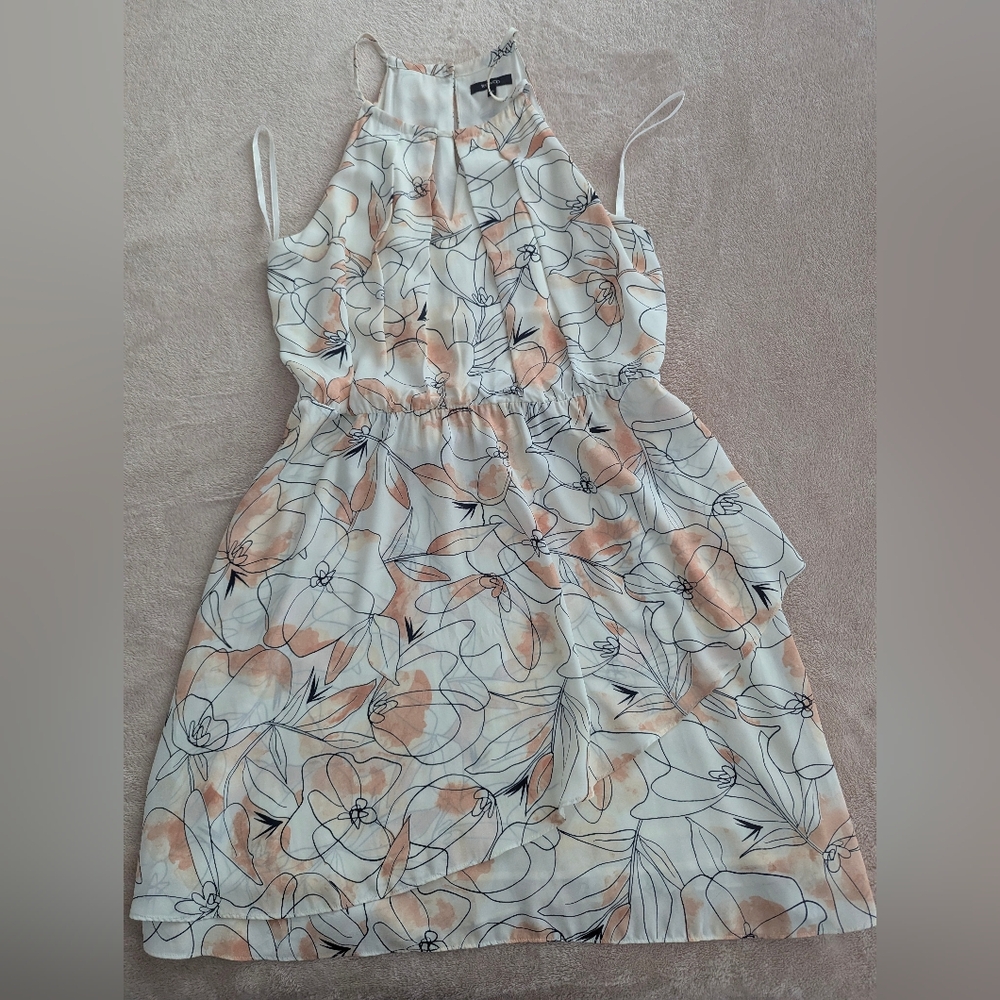 NWOT - RW&CO Floral Dress